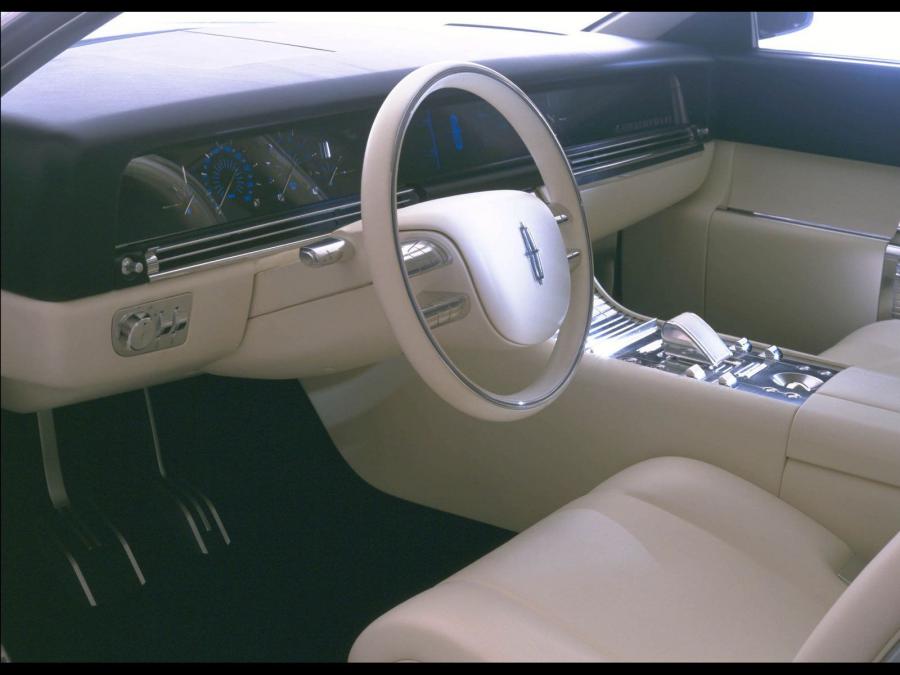  Lincoln Continental Concept 2002 года  (фото 13 из 36)